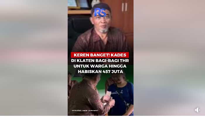 Kades di Klaten Bagi-Bagi THR
