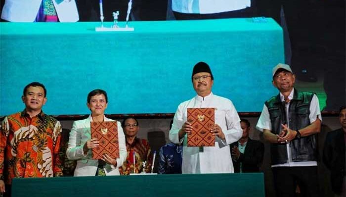 Entaskan Kemiskinan, Kemensos Kerjasama 12 Perguruan Tinggi di Jabar, Gus Ipul: Kita Gempur Sama-sama