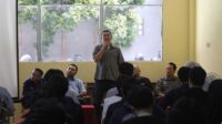 PWI Kota Sukabumi Gembleng Pengetahuan Mahasiswa STMIK Al-Fath Soal Jurnalistik