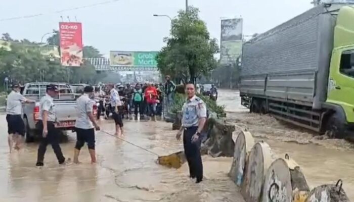 Banjir Bekasi tersebar di 20 titik dan tujuh kecamatan