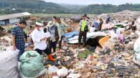 Sekda Jabar Sebut Longsor TPA Sarimukti dalam Kondisi Aman, Pemprov Siapkan Rp200 Juta