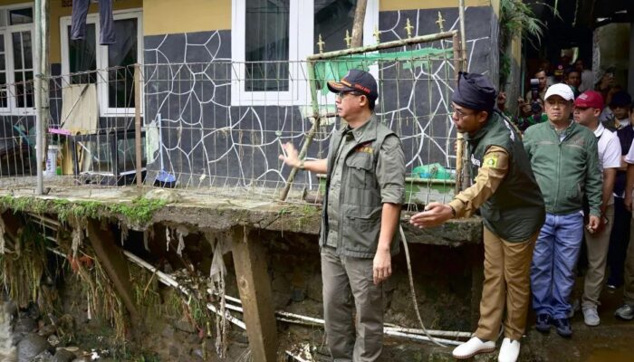 Banjir Bandang di Bogor Putus Jalan, BNPB: Selesai Sebelum Lebaran