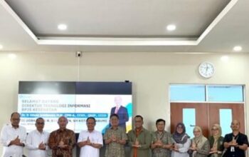 Direktur Teknologi Informasi BPJS Kesehatan, Edwin Aristiawan, melakukan kunjungan ke RSUD R. Syamsudin, S.H Kota Sukabumi pada Rabu (19/2).