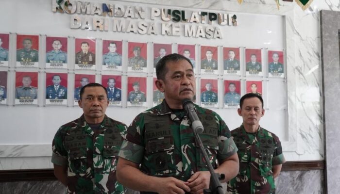 Sekab Teddy Indra Wijaya Layak Dapat Kenaikan Pangkat, Kata KSAD