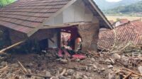 Lapor, Ratusan Warga di Cidadap Simpenan Masih Terisolir