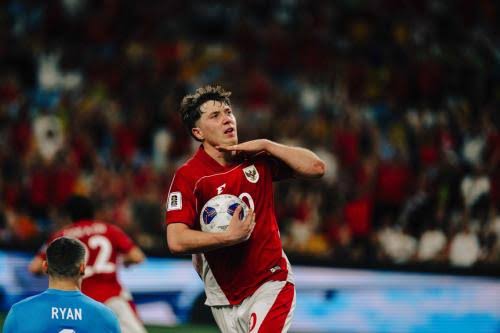Ole Romeny berhasil mencetak gol pembuka melalui serangan cepat yang memanfaatkan umpan cerdas dari Marselino Ferdinan.