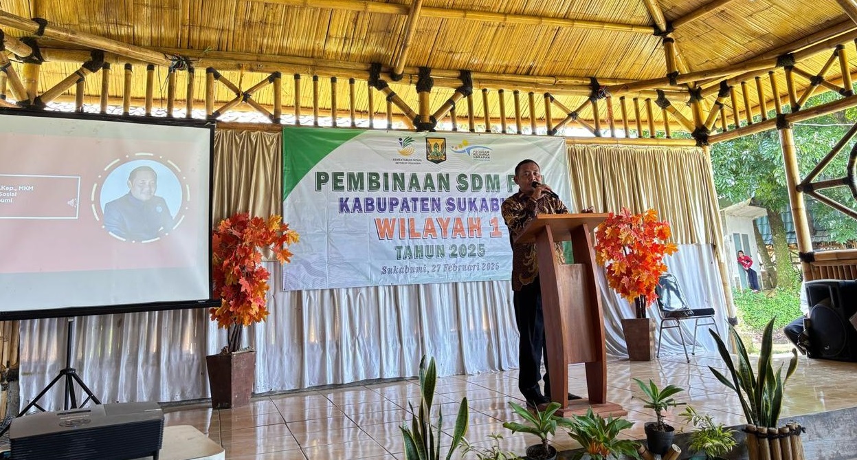 Para pendamping PKH saat mengikuti pembinaan SDM di ETC Sultan, tepatnya di Jalan Cimahi Girang, Desa Citamiang, Kecamatan Kadudampit, Kabupaten Sukabumi, belum lama ini.