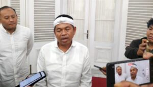 Tegas Dedi Mulyadi Larang Wisuda TK hingga SMA