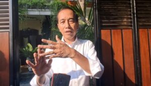 Saat Jokowi Tak Sering Tampil Setelah Pensiun, Fery: Kurang Adab
