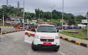 Ambulan Exit Tol bocimi