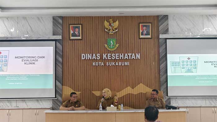 Dinas Kesehatan Kota Sukabumi Gencar Sosialisasi Standar Usaha Klinik