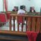 DIVONIS : Eks Kepala Desa Citamiang, Kecamatan Kadudampit, Kabupaten Sukabumi, Ajang Sihabuddin (57) saat menjalani sidang vonis di Pengadilan Tipikor Bandung, belum lama ini.(FOTO : UNTUK RADAR SUKABUMI)