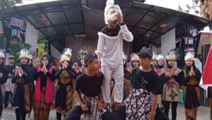 Lestarikan Budaya, SMPN 3 Kota Sukabumi Sukses  Tumbuhkan Bakat Gelar Seni