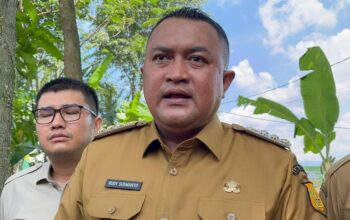 Bupati Bogor Rudy Susmanto di Cibinong, Kabupaten Bogor, Jawa Barat. 