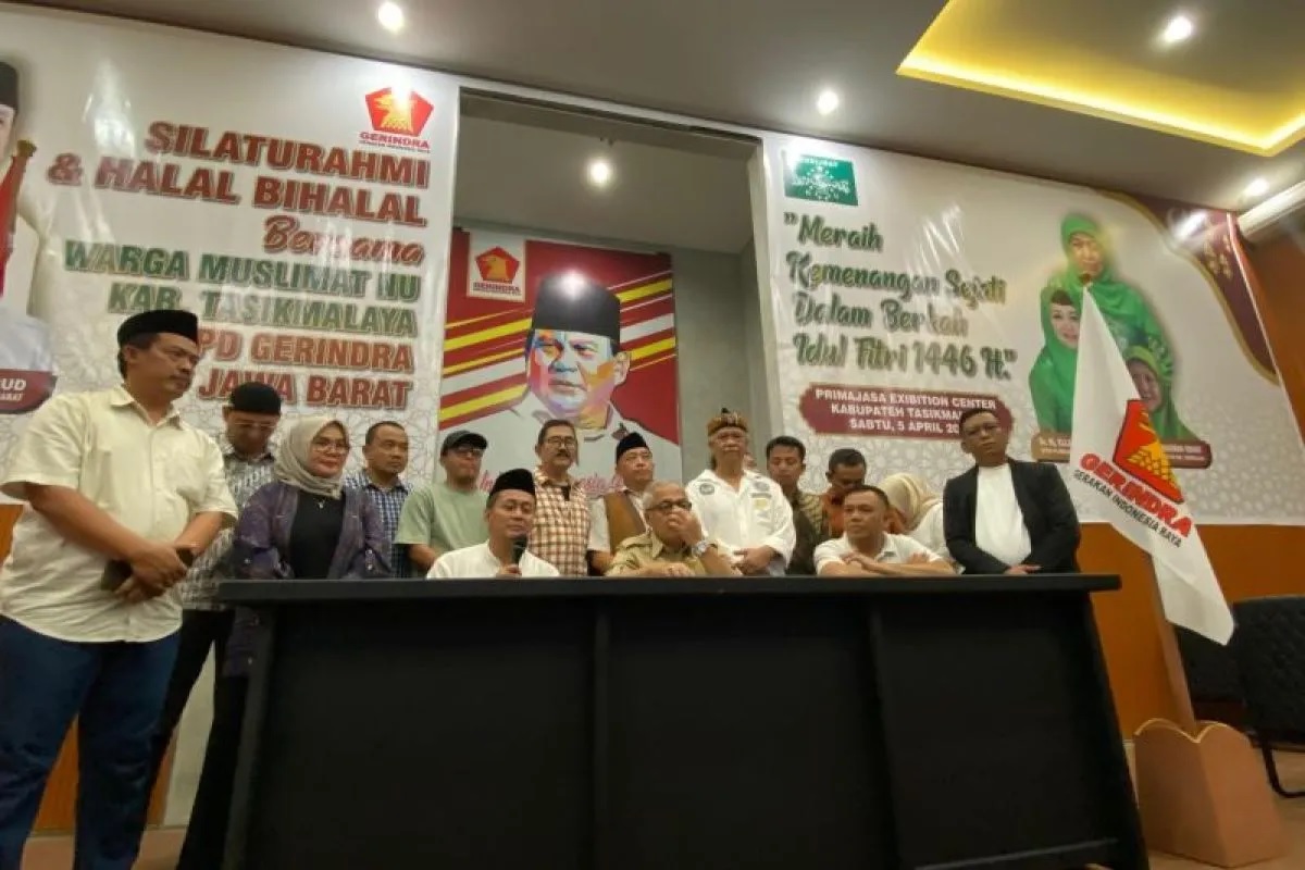 Ketua DPD Gerindra Jawa Barat, Amir Mahpud, menyatakan berdasarkan hitung cepat atau quick count pasangan nomor urut 2 Cecep Nurul Yakin-Asep Sopari Al-Ayubi menang 53,90 persen dalam Pemilihan Kepala Daerah Kabupaten Tasikmalaya, Jawa Barat, Sabtu.