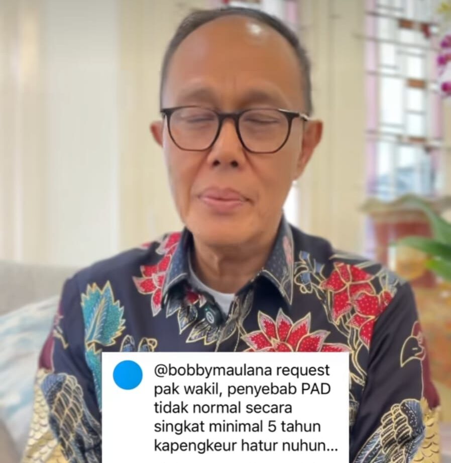 TANGKAPAN LAYAR: Wali Kota Sukabumi Ayep Zaki saat menjawab komentar warganet yang ditujukan kepada Bobby Maulana (Wakil Wali Kota Sukabumi) yang mempertanyakan terkait penyebab PAD tidak normal secara singkat dalam kurun waktu lima tahun kebelakang.(FT: IST)
