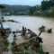 BANJIR : Lokasi terdampak banjir di Kampung Babakan Banten pada Minggu (13/04).(FOTO : UNTUN RADAR SUKABUMI)
