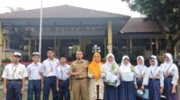 Bertabur Emas, SMPN 10 Kota Sukabumi Juara Silat dan Lukis
