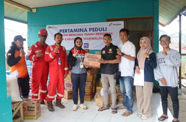 Pertamina Patra Niaga Regional JBB Salurkan Bantuan untuk Korban Tanah Bergerak di Kabupaten Tasikmalaya