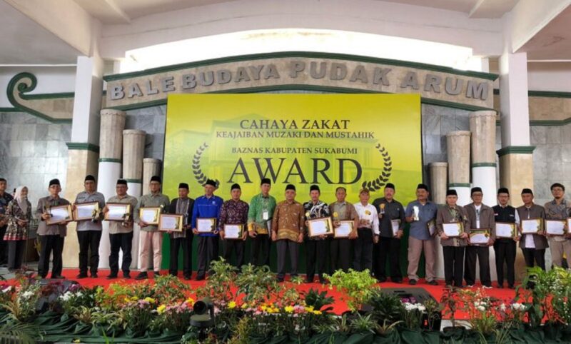 Badan Amil Zakat Nasional (Baznas) Kabupaten Sukabumi menggelar Baznas Award 2025 sebagai bentuk apresiasi kepada sejumlah Unit Pengumpul Zakat (UPZ).