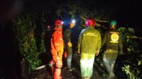 9 Kecamatan di Sukabumi Diterjang Cuaca Ekstrem, Puluhan Rumah Rusak, Akses Jalan Terhambat  