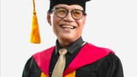 Profesor Asli Kota Sukabumi Ini Dikukuhkan Jadi Guru Besar UPI, Soroti Diskusi AI dan Budaya Viralitas dalam Pendidikan Desain
