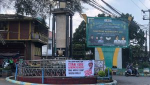 Spanduk Ajakan Gabung ke Kota Sukabumi Picu Kontroversi, Warga Menolak