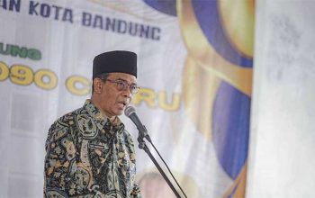 Plt Kadisdik Kota Bandung Dani Nurahman