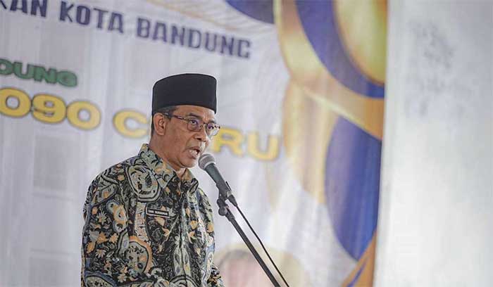 Plt Kadisdik Kota Bandung Dani Nurahman