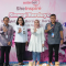 SISTERNET BALI: (ki-ka) Fungsional Perencana Ahli Muda, Kemenpppa RI, Maftuh Muhtadi, Kepala Lapas Perempuan IIA Kerobokan, Ni Luh Andiyani, Product Owner Sisternet XLSMART, Adelia Theresa Panjaitan dan Head Of Sales XLSMART area Bali, Riswan Juara Sitorus pada saat pembukaan pelatihan SheInspire di Lapas Perempuan IIA Kerobokan, Denpasar, Bali, Rabu (21/05).(ist)