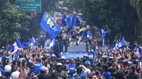 Tim Persib Bandung Mendapat Total Bonus Rp2 Miliar, KDM: Ini Saya Pribadi Rp1 Miliar, Bukan dari APBD Ya…