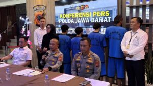 4 Pelaku Anarkis Saat Aksi Hari Buruh di Bandung Ditangkap