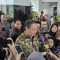 Menteri Koordinator Bidang Perekonomian Airlangga Hartarto usai menghadiri pelantikan pejabat eselon I Kementerian Keuangan di Jakarta, Jumat (23/5/2025) (Bayu Saputra)