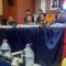 Kapolres Metro Bekasi Komisaris Pol. Mustofa memeriksa tutup palsu galon hasil pengungkapan pemalsu air siap minum di Mapolres Metro Bekasi, Jumat (23/5/2025). (Pradita Kurniawan Syah)
