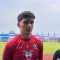 Penjaga gawang Persib Bandung Kevin Ray Mendoza saat memberikan keterangan di Stadion Arcamanik, Kota Bandung, Jawa Barat. (Rubby Jovan)