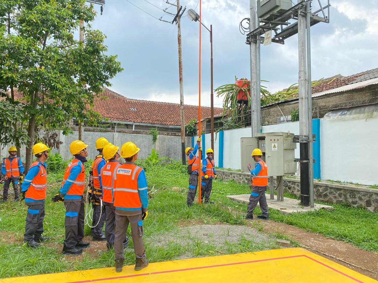 Jelang Hari Buruh, PLN Tegaskan Komitmen terhadap Budaya K3 Melalui Kegiatan Upskilling Yantek