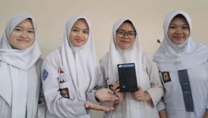 Tak Hanya Pandai Mengaji, Siswa MAN 1 Kota Sukabumi Mampu Buktikan Lolos Grand Final SIC dengan Solusi AI & IoT