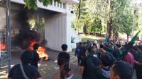 Desakan HMI Sukabumi dalam Aksi Damai di DPRD