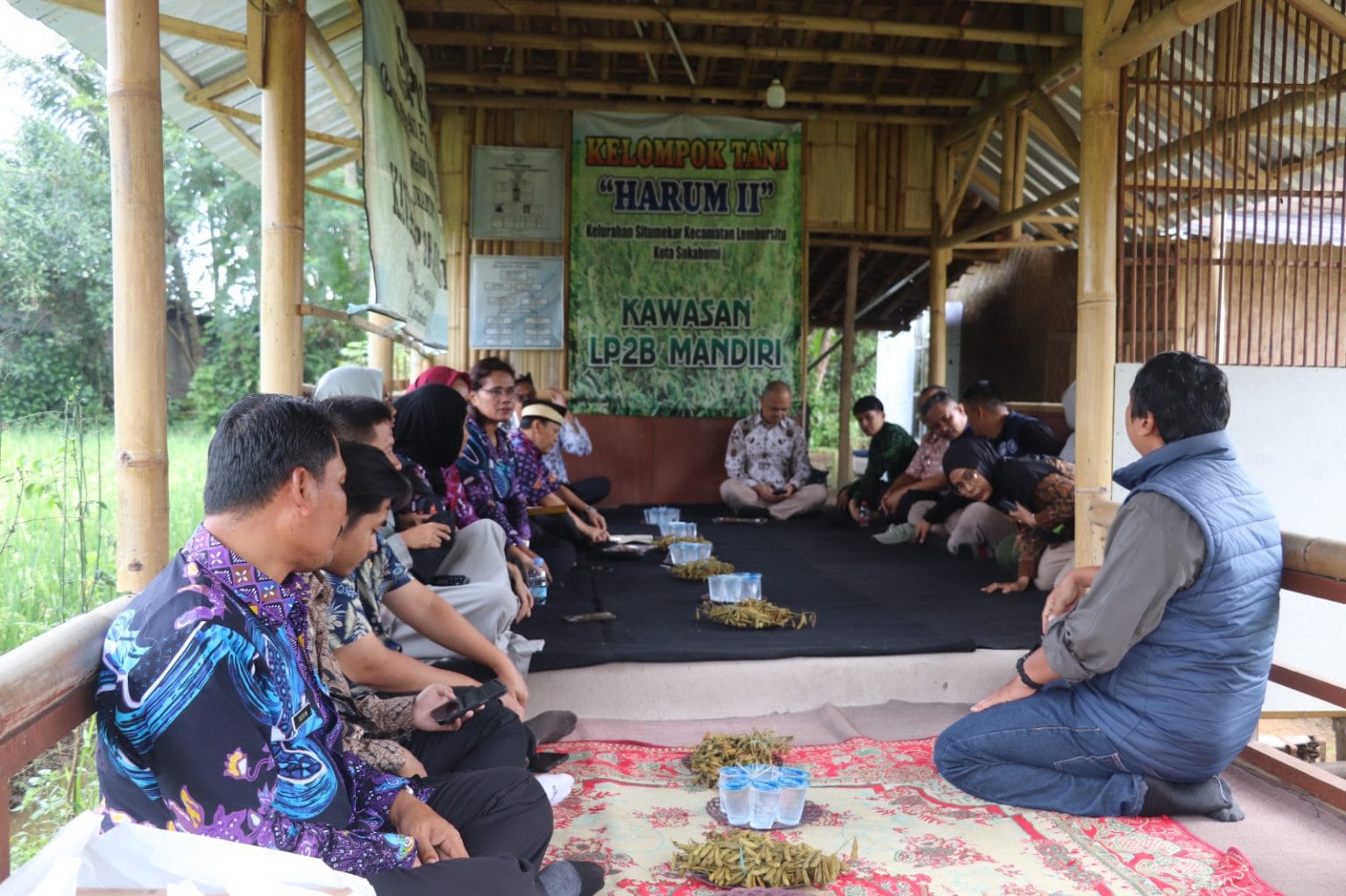 KUNJUNGAN: Dinas Pertanian dan Ketahanan Pangan (DPKP) Kabupaten Tangerang, saat melakukan kunjungan kerja ke Kota Sukabumi, belum lama ini.