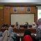 SAMBUTAN : Kepala DPPKB Kabupaten Sukabumi, Drs. Uus Pirdaus, saat memberikan sambutan pada penyusunan Renstra Tahun 2025–2029.
