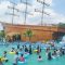ANTUSIAS: Sejumlah pengunjung di SantaSea Water Theme Park Kota Sukabumi, belum lama ini. (FT: BAMBANG/RADARSUKABUMI)