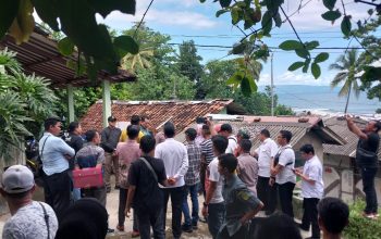 Pengadilan Negeri Cibadak melakukan pemeriksaan langsung di lokasi objek sengketa pada Rabu (28/5/2025), guna memastikan status tanah yang diklaim oleh kedua pihak.