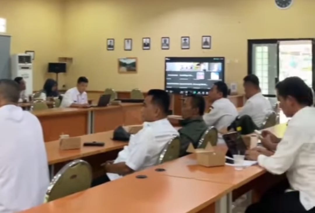Rapat Koordinasi Progress Pemenuhan Rekomendasi Revalidasi CPUGGp di Bale Pangripta Bappelitbangda Kabupaten Sukabumi,.
