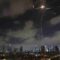 Sistem pertahanan udara Iron Dome Israel menembaki untuk mencegat rudal di atas Tel Aviv, Israel, Minggu dini hari, 15 Juni 2025/Net