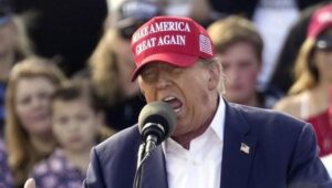 Alasan Trump Siap Menyerang Iran dengan Kekuatan Penuh