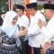 Bupati Sukabumi Asep Japar bersama jajaran pimpinan daerah melaksanakan Salat Idul Adha 1446 Hijriah di Pondok Pesantren Modern Assalam Putri, Kecamatan Warungkiara, pada Jumat (6/6/2025).