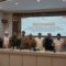 Suasana saat pelaksanaan musyawarah bersama forkopimda, MUI, tokoh agama, tokoh masyarakat, FKUB, dalam rangka penyelesaian kasus pengrusakan rumah singgah di Cidahu yang digelar Senin (30/6/2025) diaula rapat Makopolres jalan Sudirman, Kecamatan Palabuhanratu.