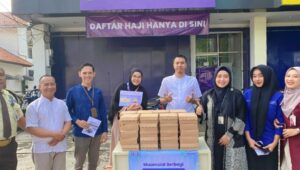 Bank Muamalat Cabang Purwakarta Berbagi Paket Makanan Gratis: Jumat Berkah