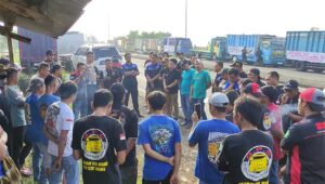 Satlantas Polres Sukabumi Kota Kawal Aksi Damai Sopir Truk Tolak RUU ODOL