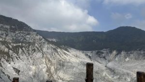Gunung Tangkuban Perahu Alami Peningkatan Gempa